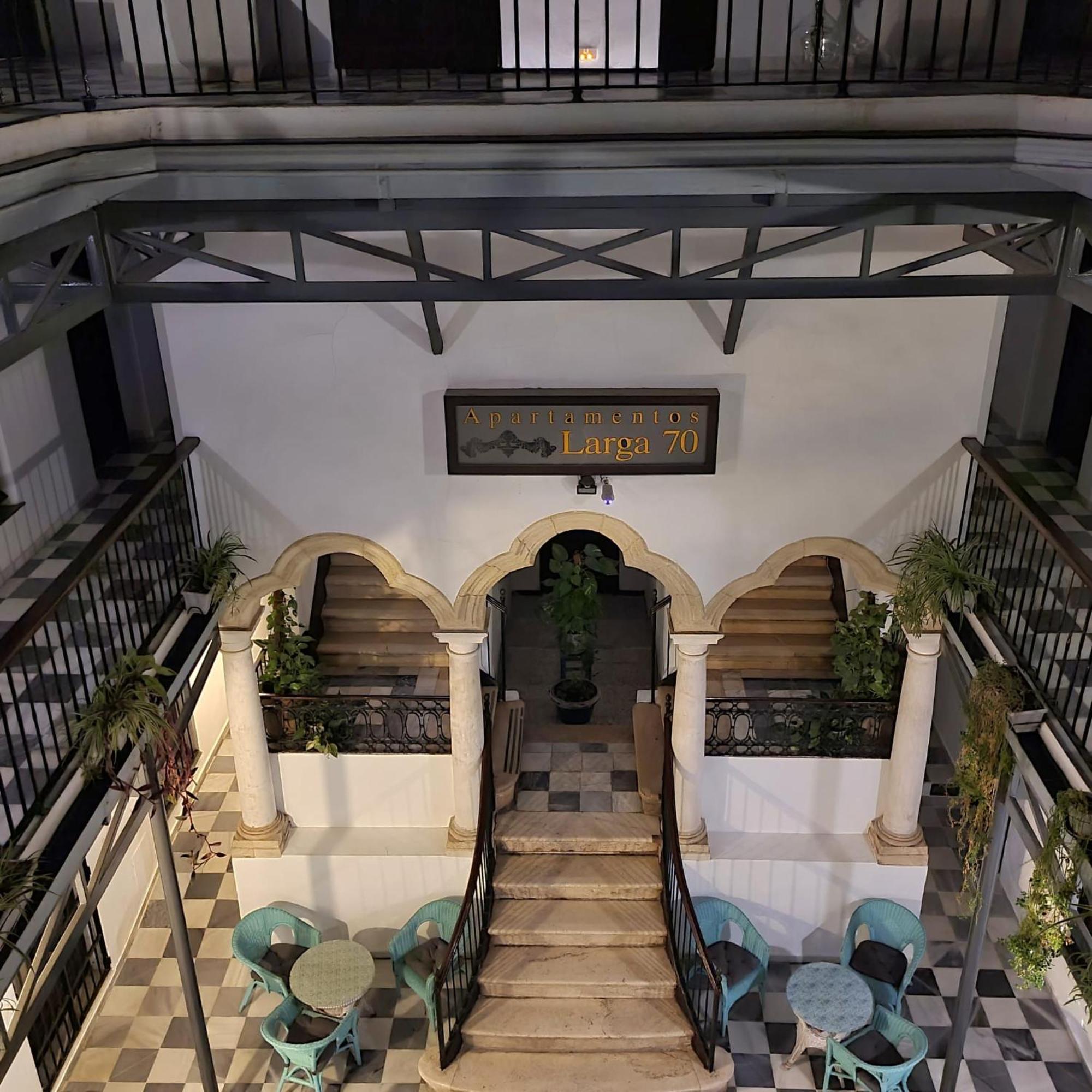 Apartamentos Larga 70 إل بويرتو دي سانتا ماريا المظهر الخارجي الصورة